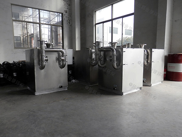 大型會(huì)館地下室外置式污水處理提升器排水口漏水